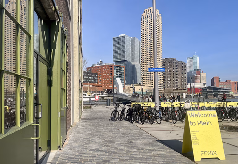 Mehr über den Artikel erfahren FENIX in Rotterdam